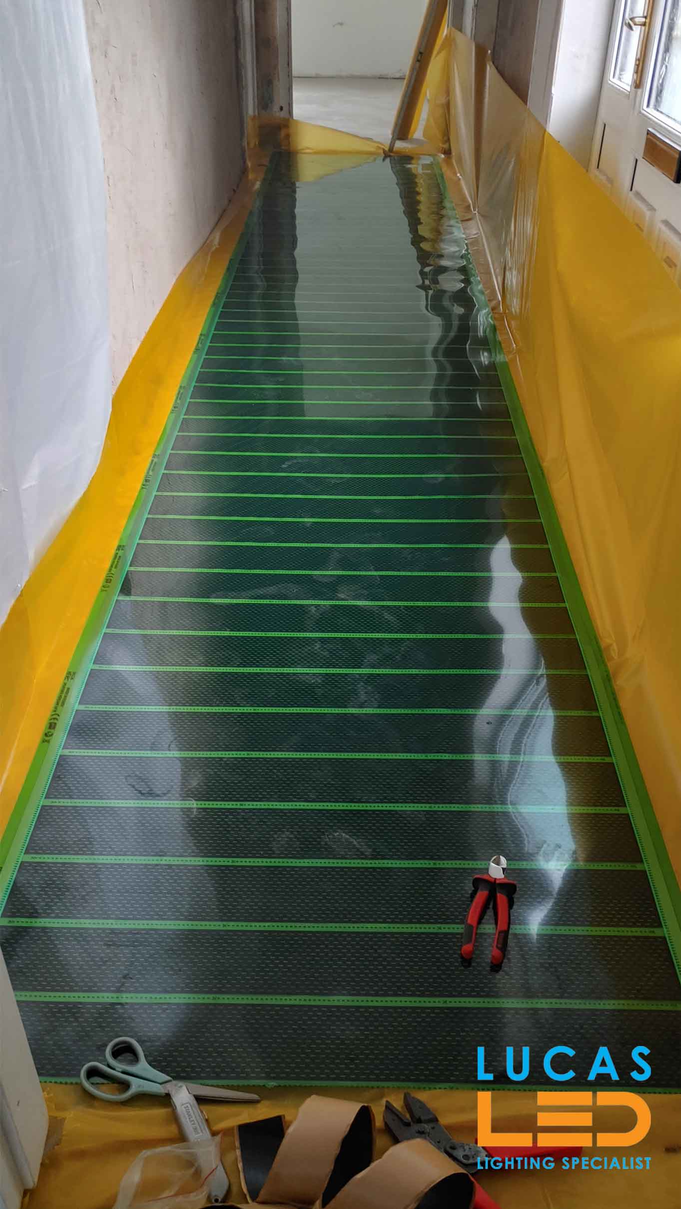&lrm; 